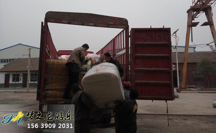 和諧號軌道小火車(chē)發(fā)貨